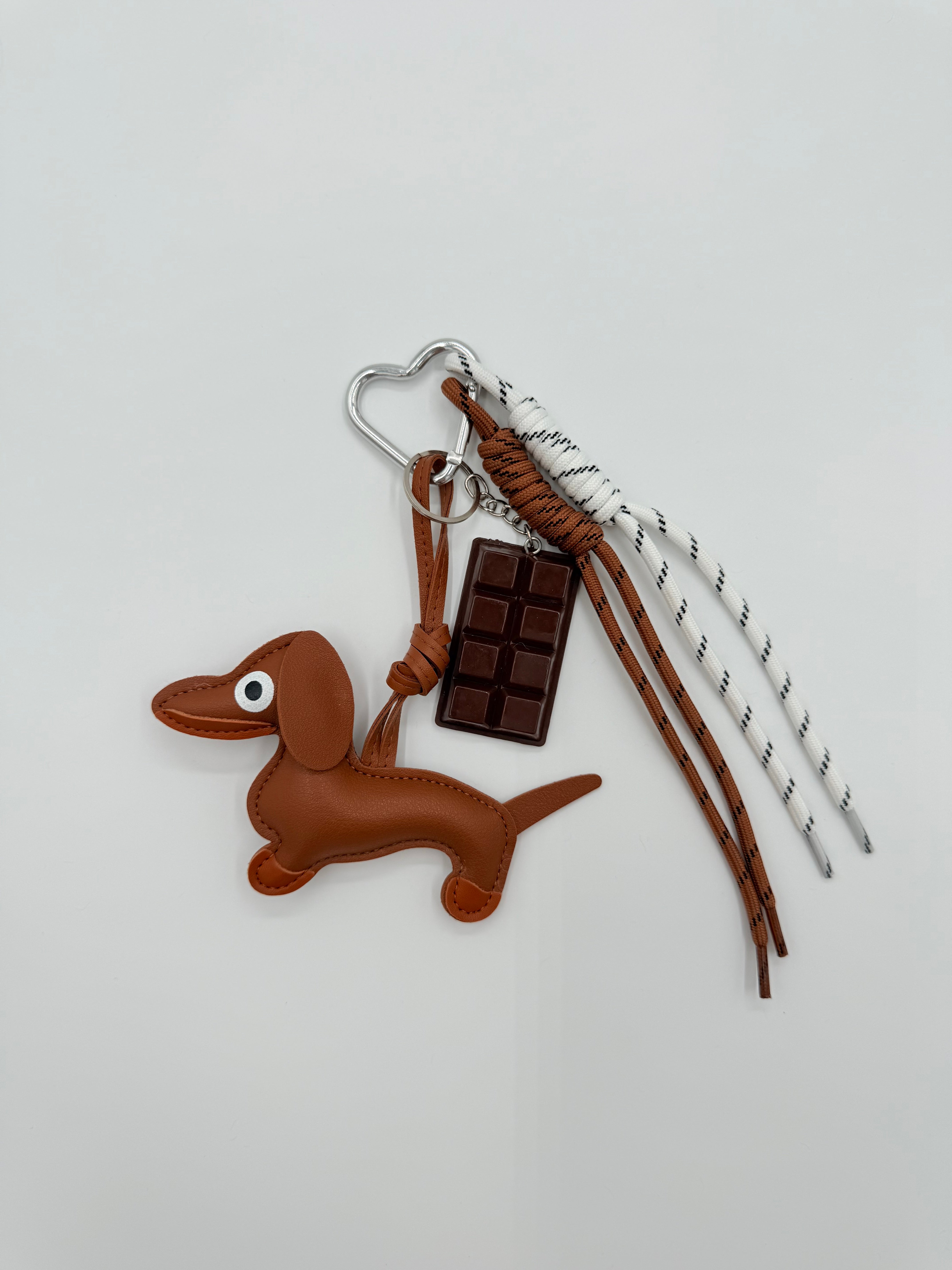 Bag charm Dachshund Luna - Brown