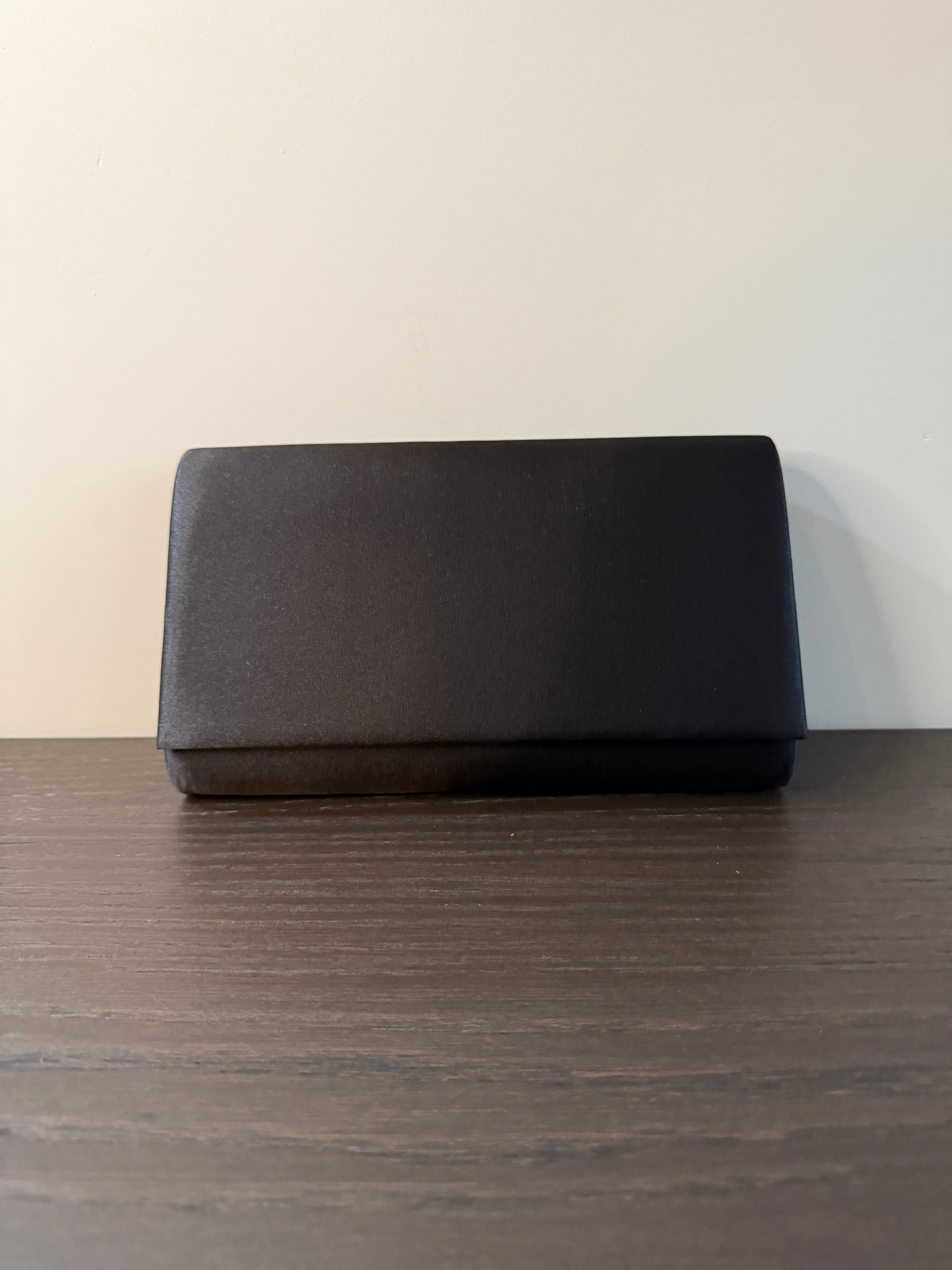 Avondtasje Satijn Black