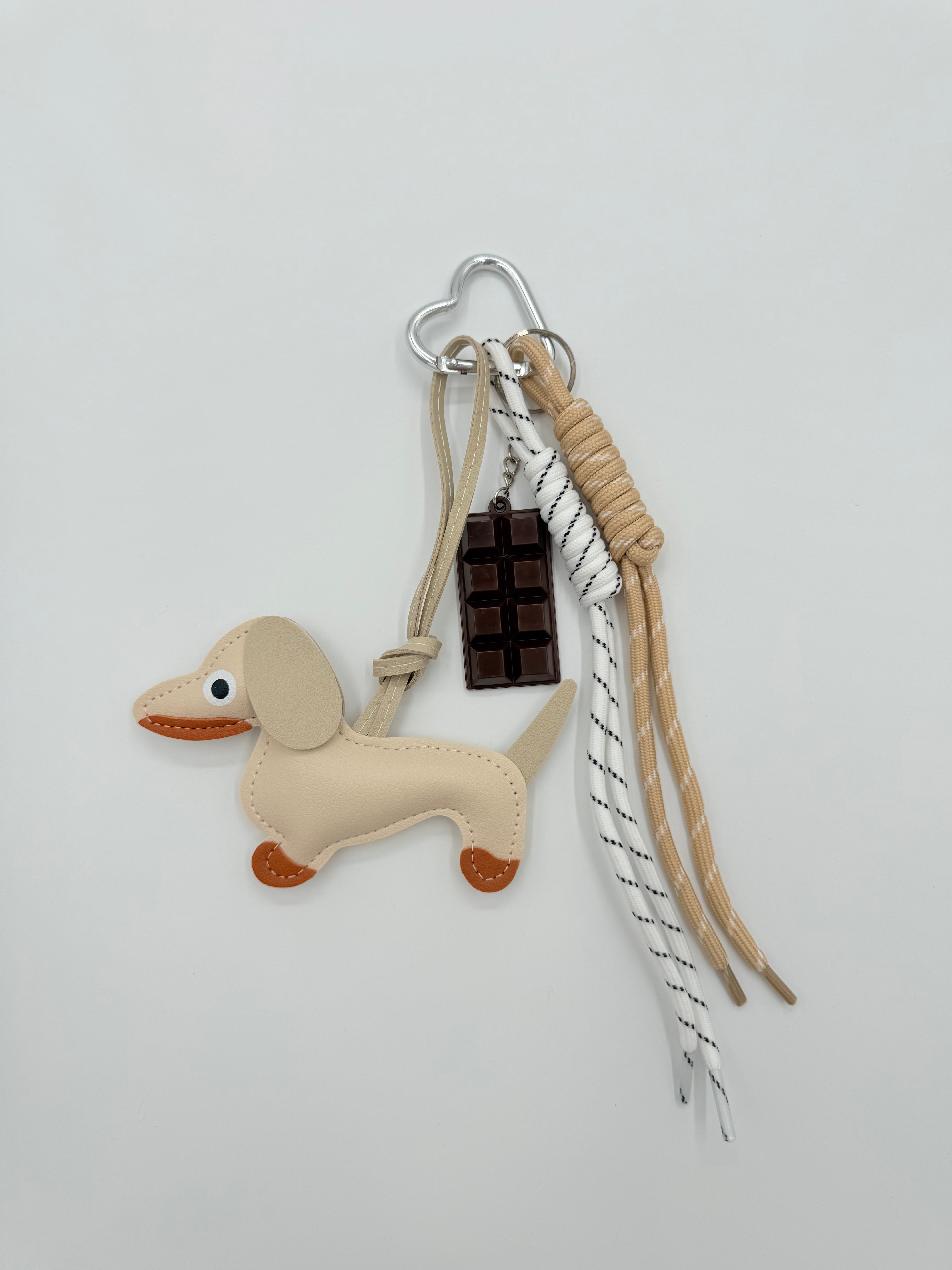 Bag charm Dachshund Luna - Beige