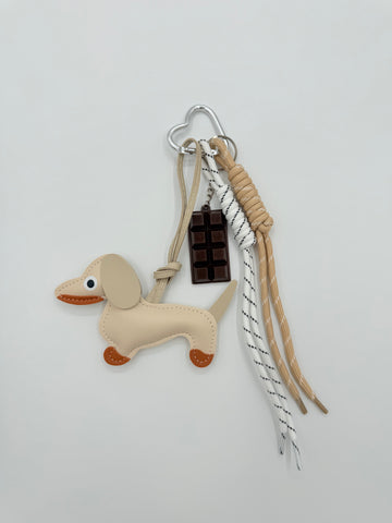 Bag charm Dachshund Luna - Beige
