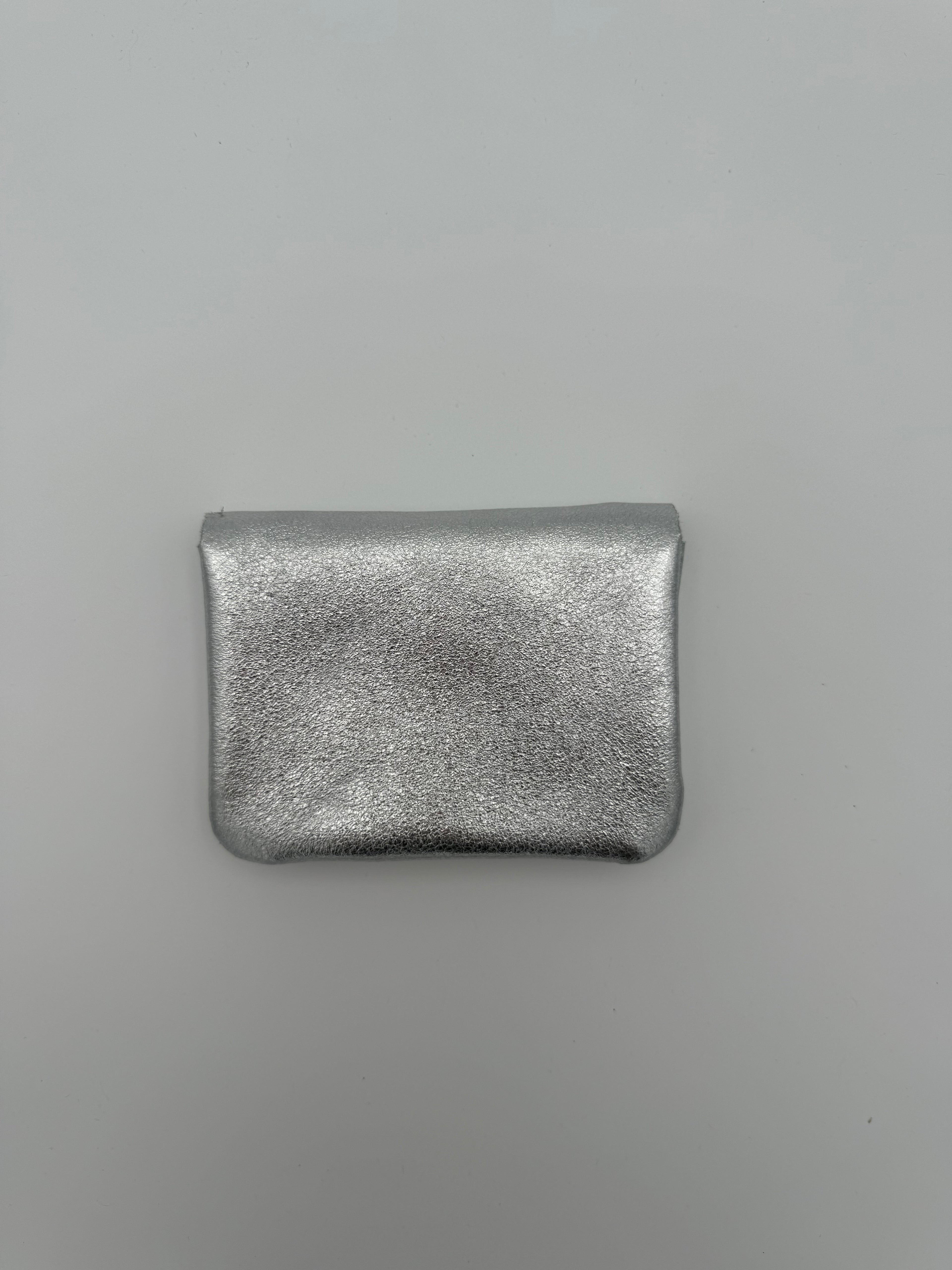 Leather wallet - Metallic silver