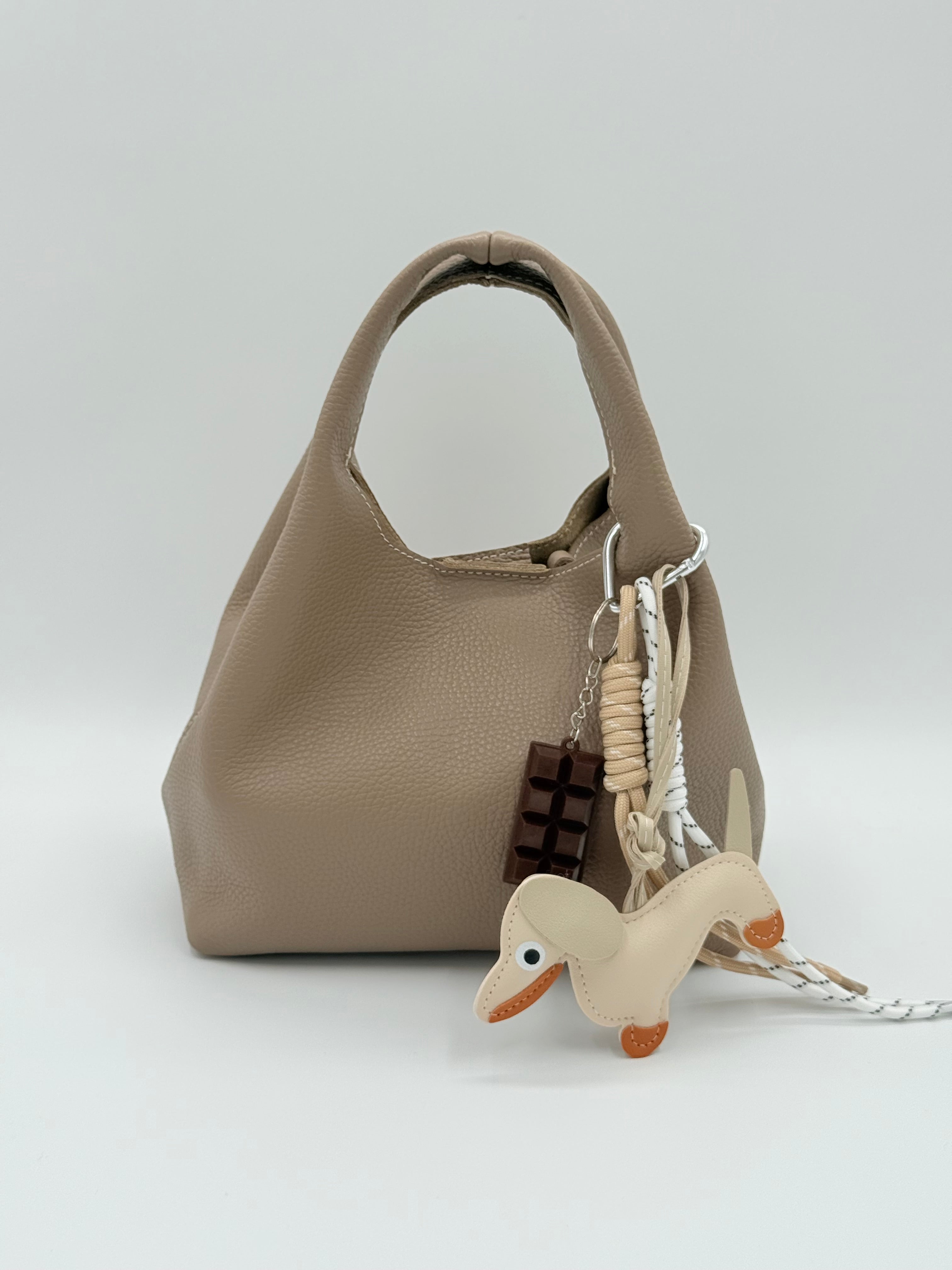 Bag charm Teckel Luna - Beige