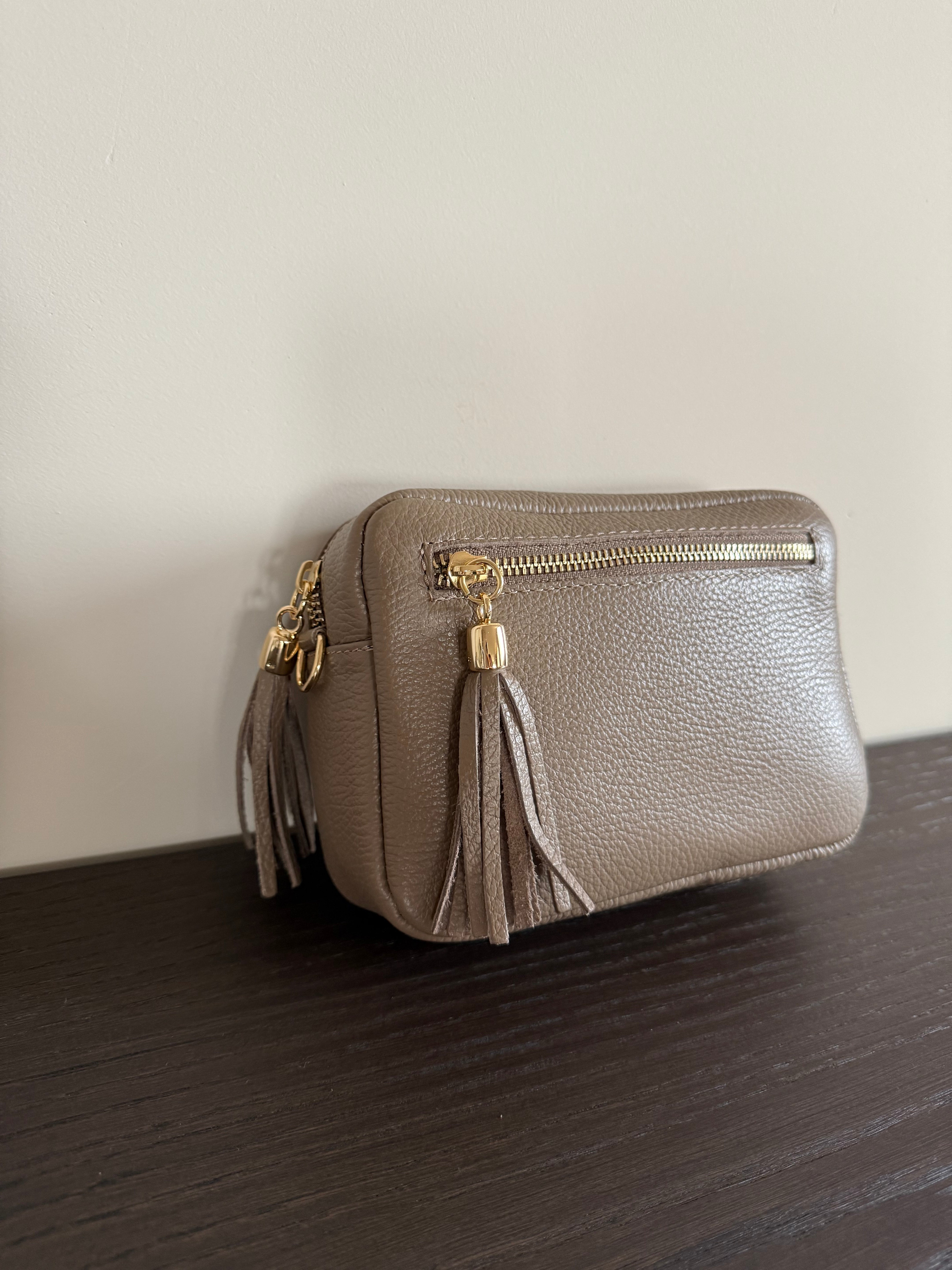Capri Bag Donkertaupe
