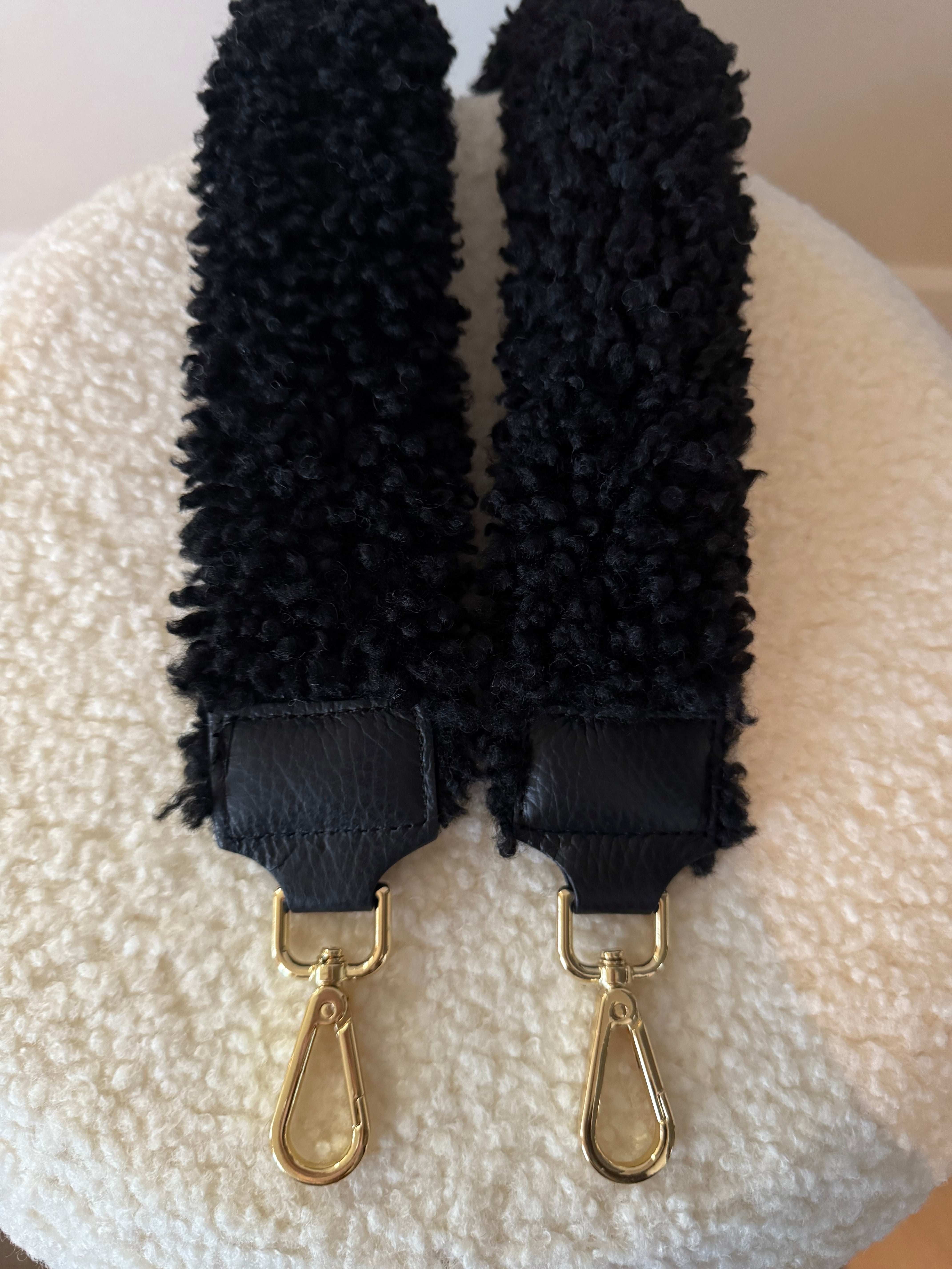 Bagstrap Teddy Black